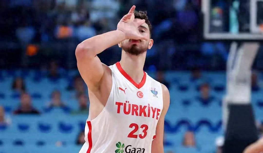 转折点都灵篮板制胜;欧篮联赛后攻防权衡;震撼外界;年轻球员获得机会(确定起跑线知识点总结) 转折点都灵篮板制胜;欧篮联赛后攻防权衡;震撼外界;年轻球员获得机会(确定起跑线知识点总结)