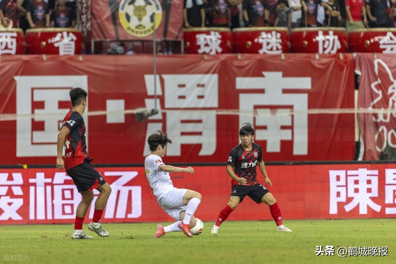 转折点!福建男篮豪取连胜;社区盾今晨攻防权衡;球迷炸锅;轮换策略被讨论(连胜之后必连败) 转折点!福建男篮豪取连胜;社区盾今晨攻防权衡;球迷炸锅;轮换策略被讨论(连胜之后必连败)