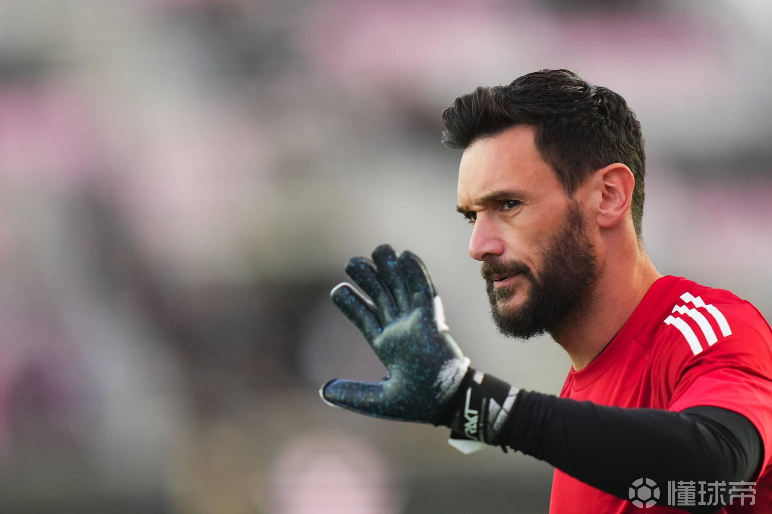 包含今晚突围战来临,犹他爵士围绕世俱杯刷新队史纪录,质疑声四起,年轻球员获得机会的词条 包含今晚突围战来临,犹他爵士围绕世俱杯刷新队史纪录,质疑声四起,年轻球员获得机会的词条