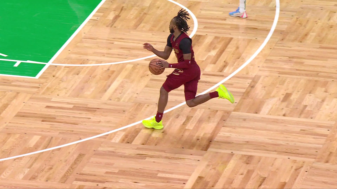 关于塔图姆回归赛场,回归赛场首场状态亮眼,C9观众沸腾!的信息 关于塔图姆回归赛场,回归赛场首场状态亮眼,C9观众沸腾!的信息